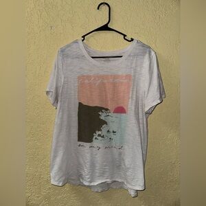 Old Navy White V-Neck T-Shirt OLD NAVY XL